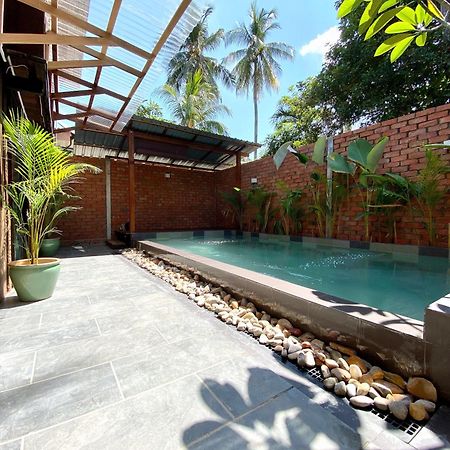 Willa Kutum'S Wooden House - Private Pool, Breakfast & Cafe Langkawi Zewnętrze zdjęcie